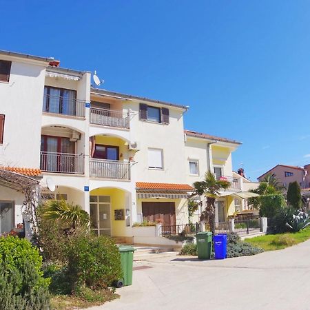 Apartment Karlo Medulin Luaran gambar
