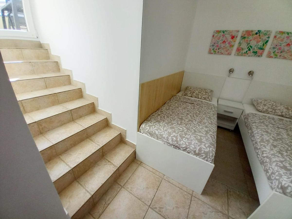 Apartment Karlo Medulin Luaran gambar